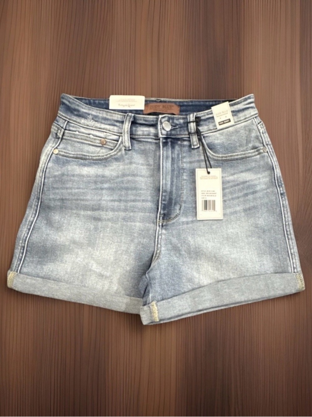 Judy Blue Faded Light Blue Denim Roll-Cuff Shorts Size Small